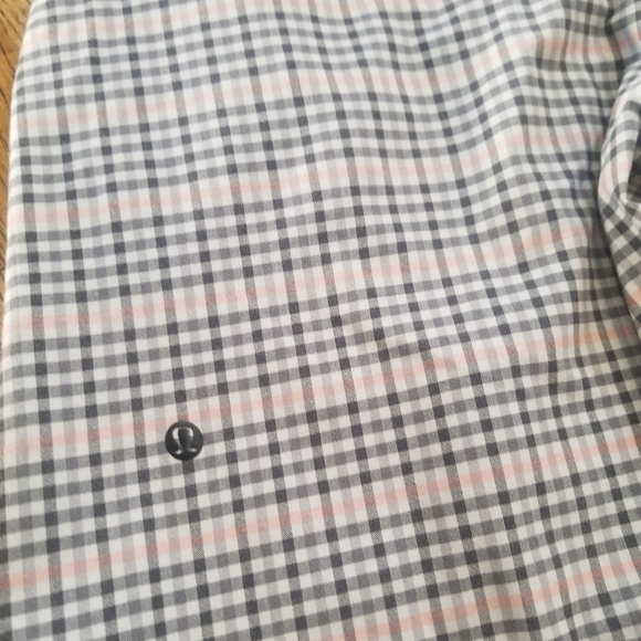 Lululemon Shorts - Picture 4 of 5